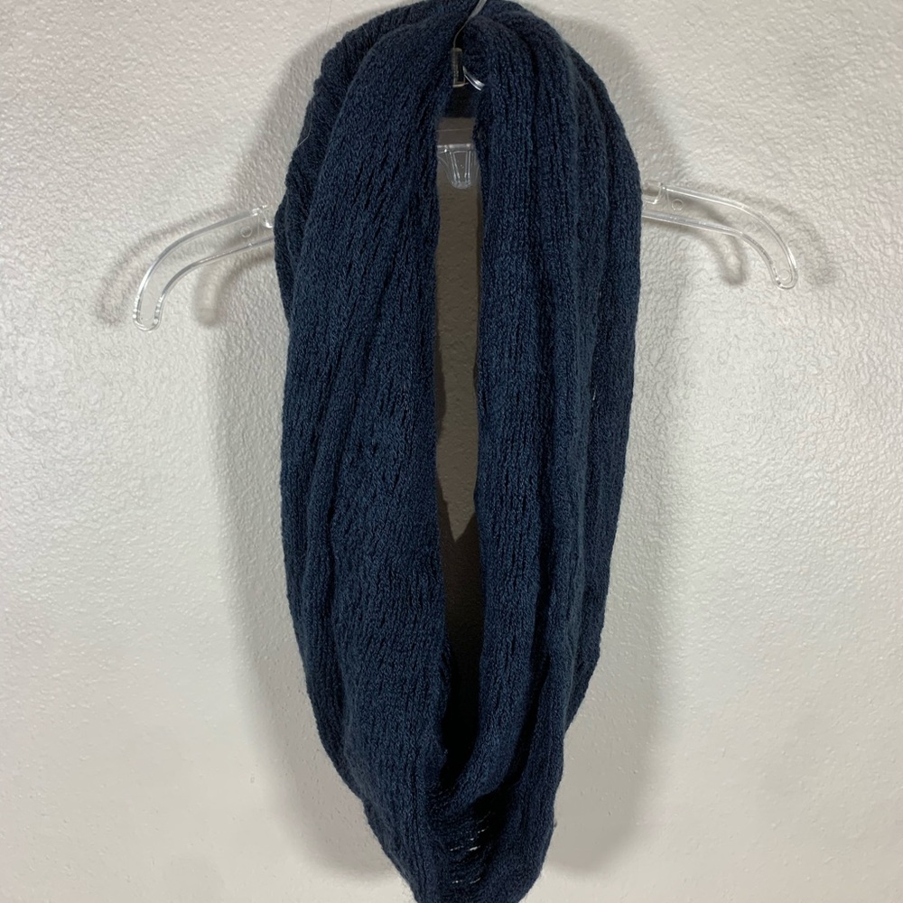 Scarf bundle (12) - Picture 12 of 12